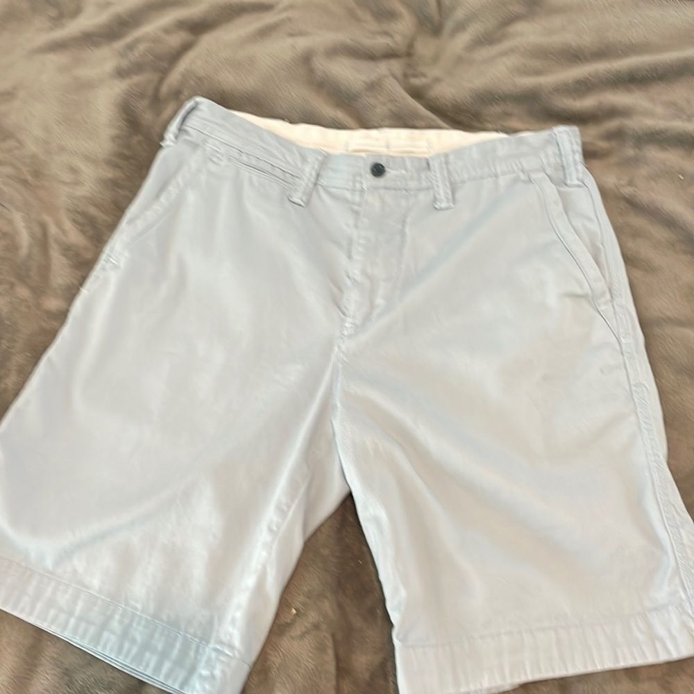 Mens Polo Ralph Lauren blue relaxed fit chino in size 32. golf dress short